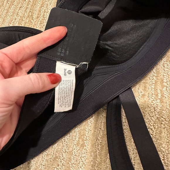 Run Times Lululemon High Support Bra - Picture 8 of 10
